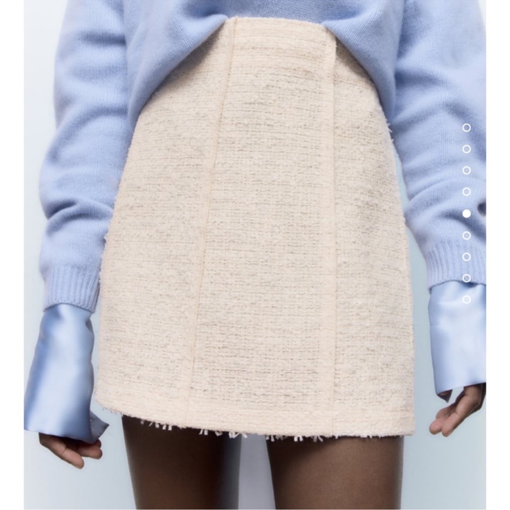 New with tags - Zara weave Textured Skirt - Medium